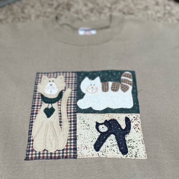 Vintage Embroidered Cat Crewneck, Womens XL, Brown/Tan Patchwork Graphics - Picture 4 of 10